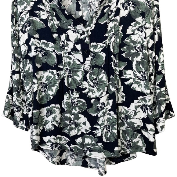 Fun2Fun Womens Medium Floral Top Lightweight Summer Pullover Airy Blouse - Picture 4 of 7